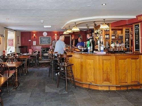 George Inn رادستوك المظهر الخارجي الصورة